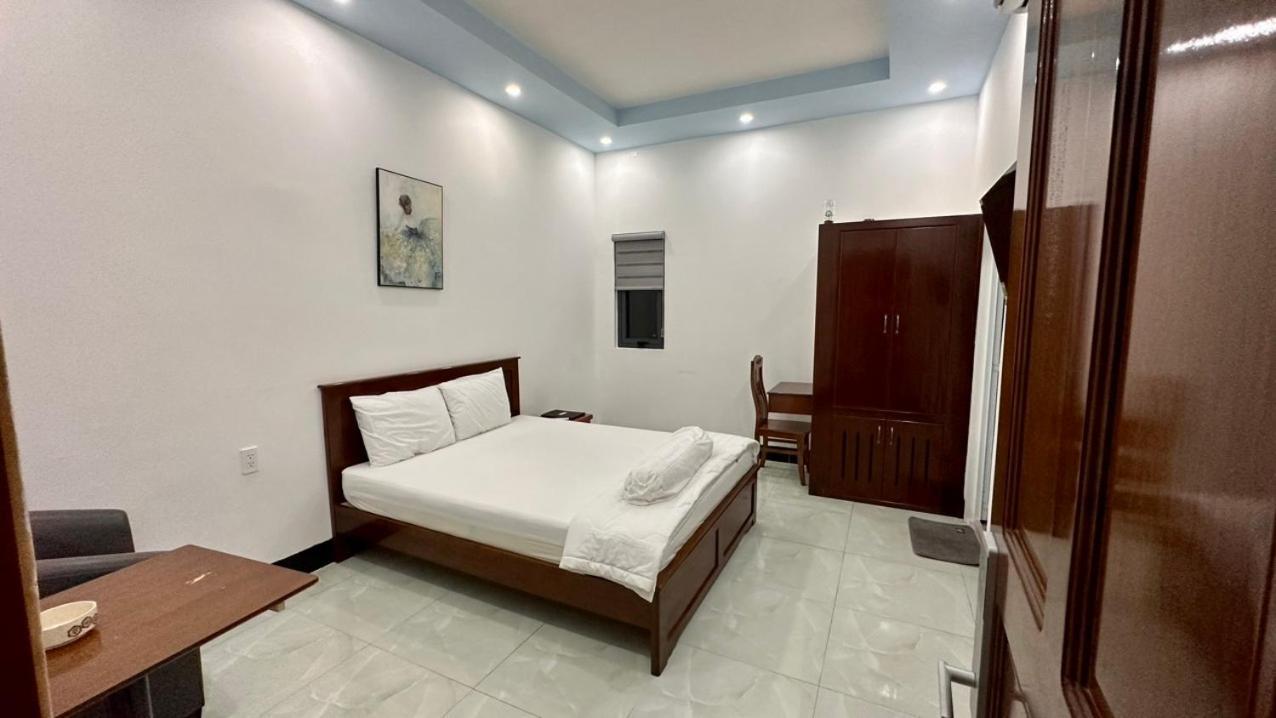 Khach San Anh Tuan Hotell Bac Lieu Eksteriør bilde