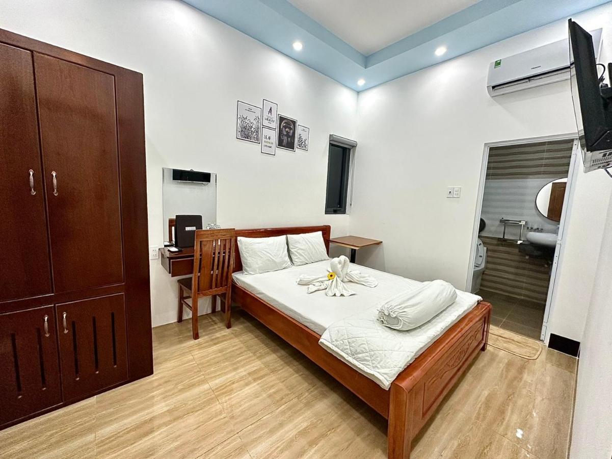 Khach San Anh Tuan Hotell Bac Lieu Eksteriør bilde